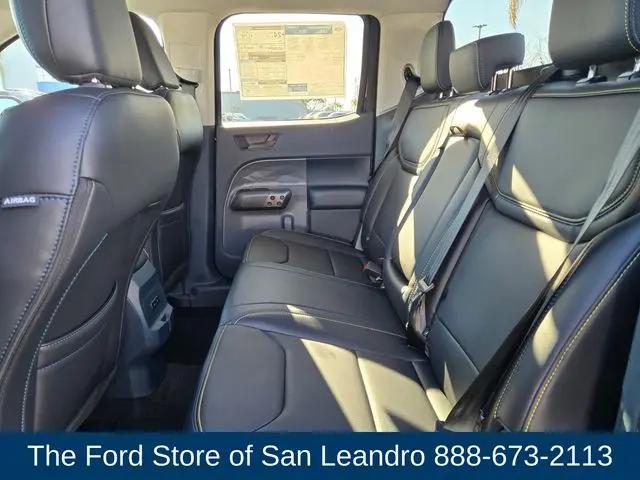 2026 Ford Maverick Lobo Standard