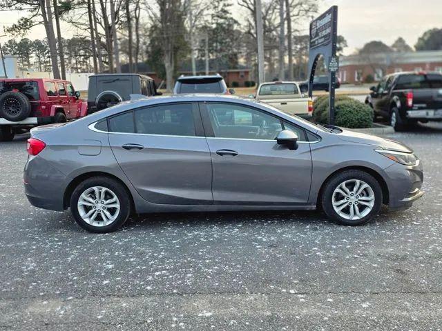 2019 Chevrolet Cruze LT