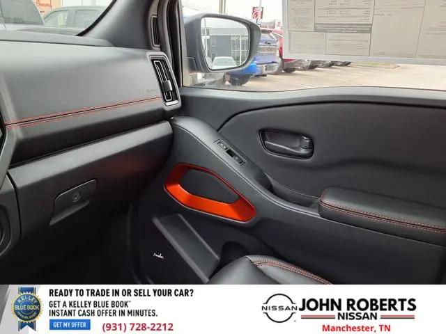 2026 Nissan Frontier Crew Cab PRO-4X 4x4
