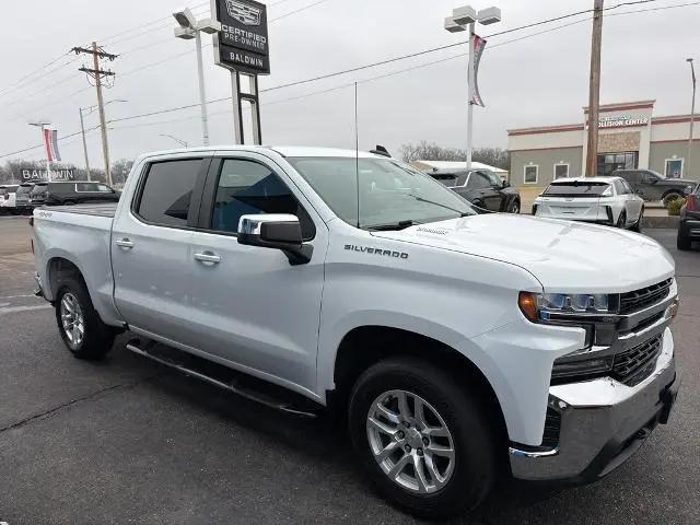 2020 Chevrolet Silverado 1500 4WD Crew Cab Short Bed LT