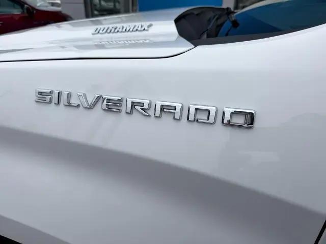 2020 Chevrolet Silverado 1500 4WD Crew Cab Short Bed LT