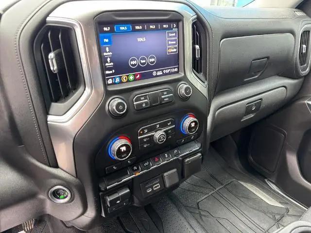 2020 Chevrolet Silverado 1500 4WD Crew Cab Short Bed LT