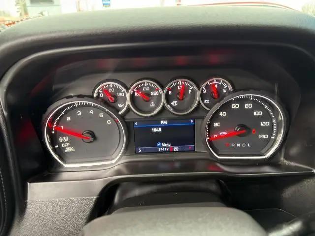 2020 Chevrolet Silverado 1500 4WD Crew Cab Short Bed LT