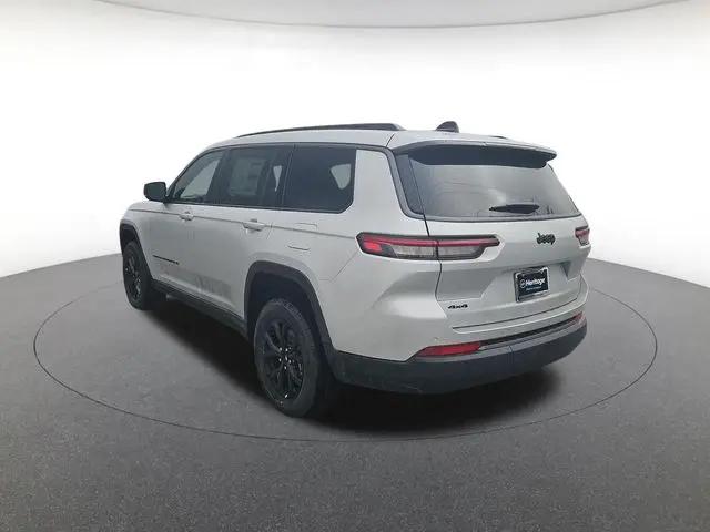 2026 Jeep Grand Cherokee L Altitude 4x4