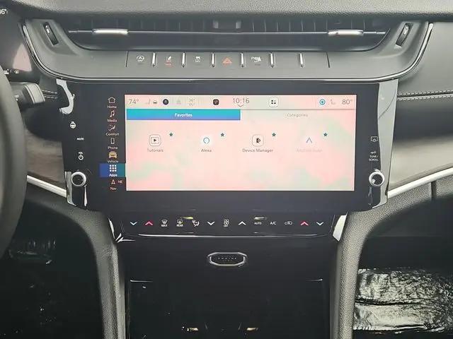 2026 Jeep Grand Cherokee L Altitude 4x4