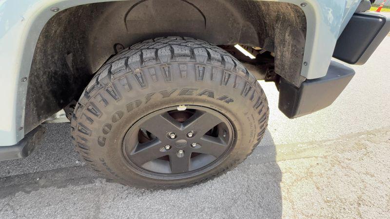 2012 Jeep Wrangler Sahara