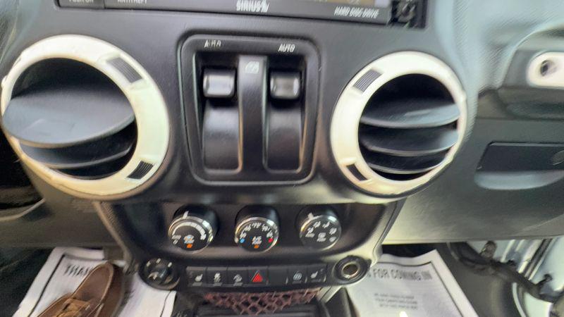 2012 Jeep Wrangler Sahara
