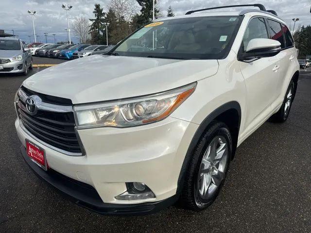 2016 Toyota Highlander Limited Platinum V6 for sale in Burien, WA