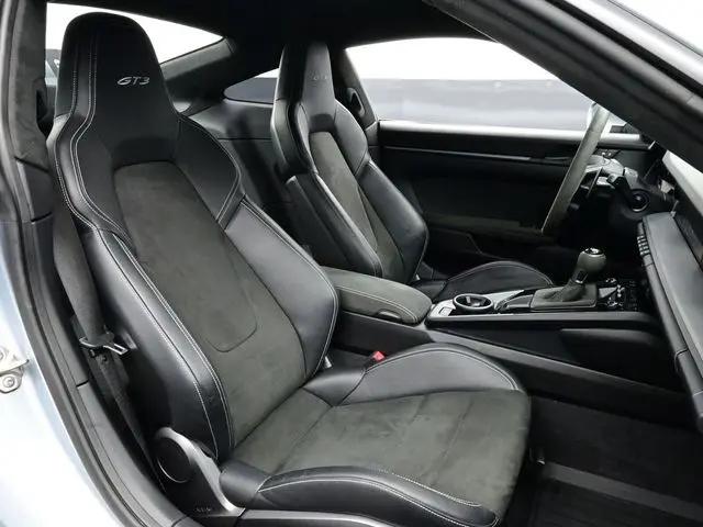 2022 Porsche 911 GT3 w/Touring Package