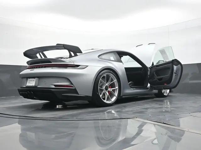 2022 Porsche 911 GT3 w/Touring Package