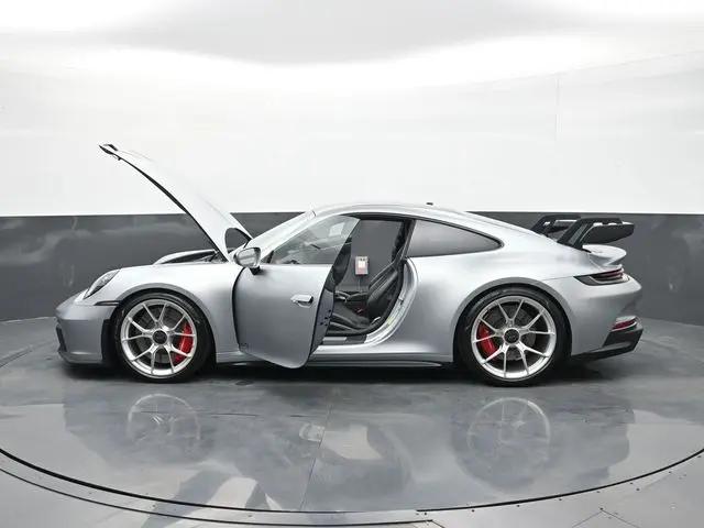 2022 Porsche 911 GT3 w/Touring Package