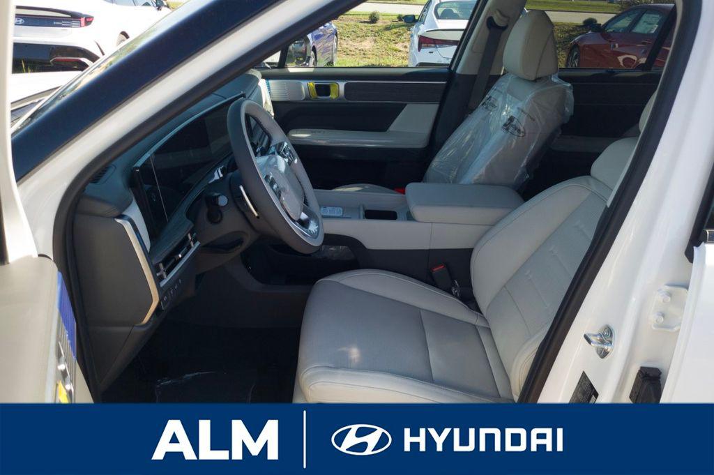 New 2026 White HYUNDAI Calligraphy FWD image 13