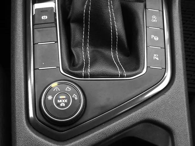 2024 Volkswagen Tiguan 2.0T SEL R-Line