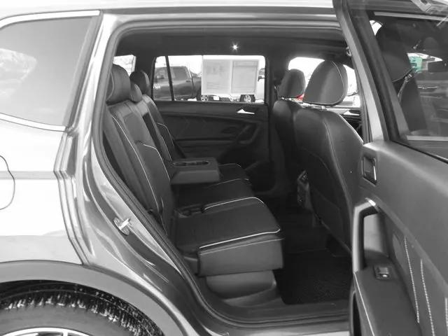 2024 Volkswagen Tiguan 2.0T SEL R-Line