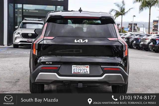 2024 Kia EV9 Light Short Range