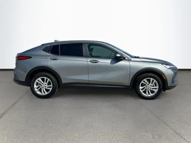 2026 Buick NV Preferred FWD