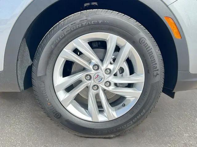 2026 Buick NV Preferred FWD