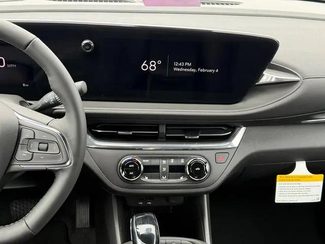2026 Buick NV Preferred FWD