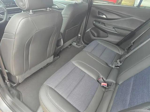 2026 Buick NV Preferred FWD