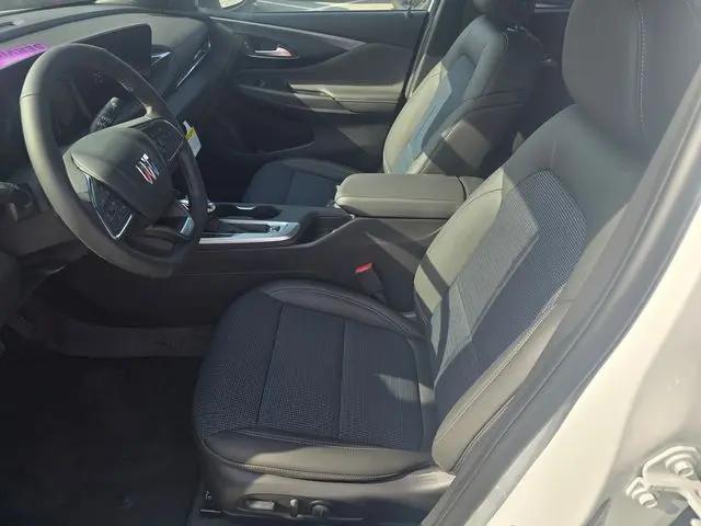 2026 Buick NV Preferred FWD