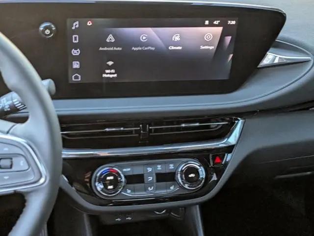 2026 Buick NV Sport Touring FWD