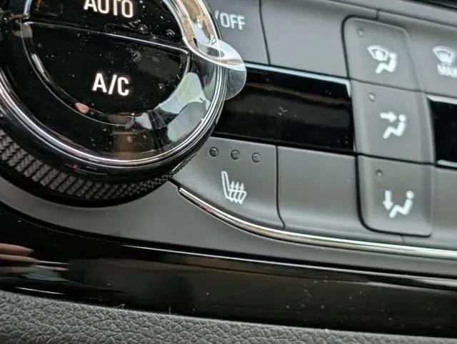 2026 Buick NV Sport Touring FWD