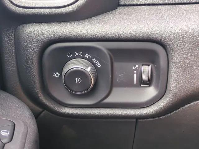2026 Ram 5500 Tradesman/Big Horn