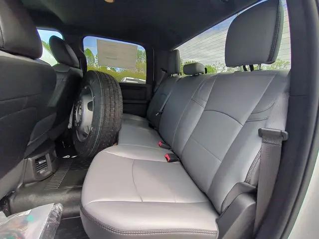 2026 Ram 5500 Tradesman/Big Horn