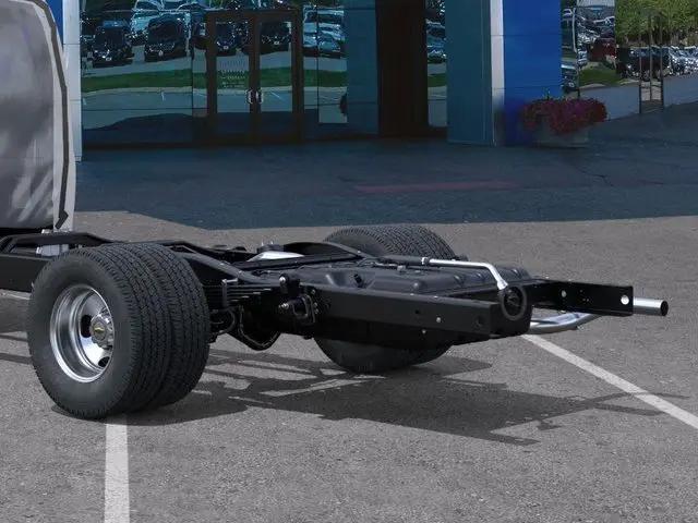 2025 Chevrolet Express Cutaway Work Van