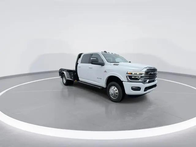 2025 Ram 3500 Tradesman/Big Horn