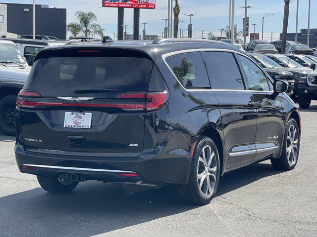 2026 Chrysler Pacifica Pinnacle AWD