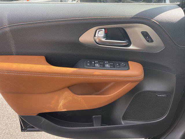 2026 Chrysler Pacifica Pinnacle AWD