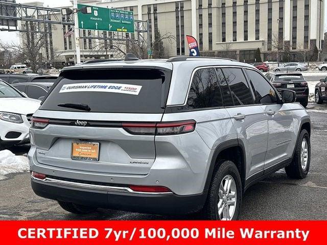 2022 Jeep Grand Cherokee Laredo 4x4