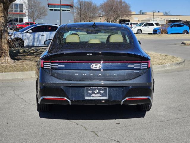 2026 Hyundai Sonata Hybrid Limited