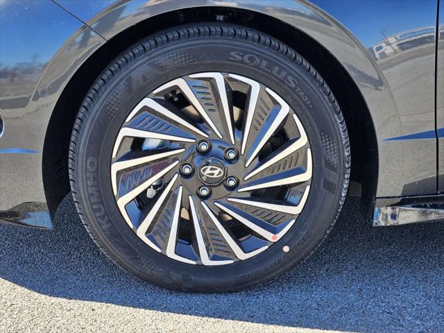 2026 Hyundai Sonata Hybrid Limited