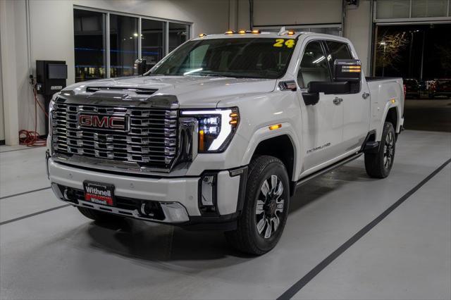 2024 GMC Sierra 3500HD 4WD Crew Cab Standard Bed Denali