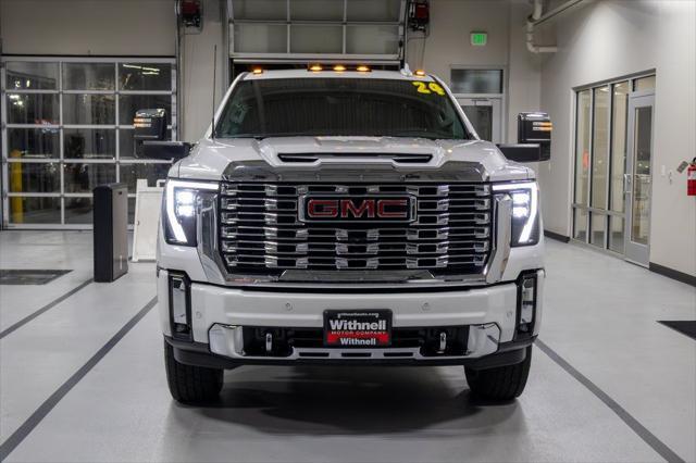 2024 GMC Sierra 3500HD 4WD Crew Cab Standard Bed Denali