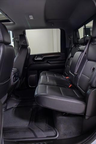 2024 GMC Sierra 3500HD 4WD Crew Cab Standard Bed Denali