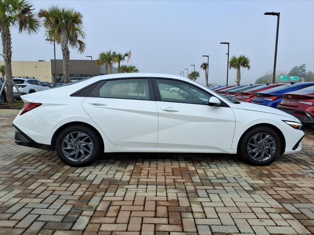 2024 Hyundai Elantra Hybrid Blue