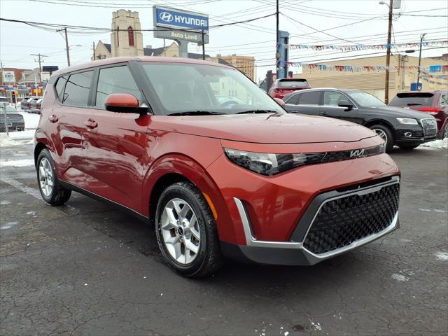 2023 Kia Soul LX