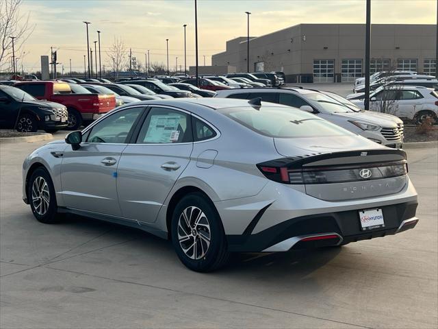 2026 Hyundai Sonata Hybrid Blue
