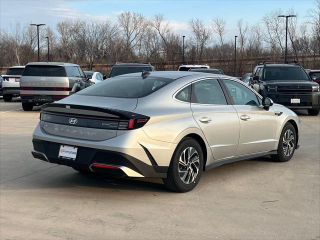 2026 Hyundai Sonata Hybrid Blue