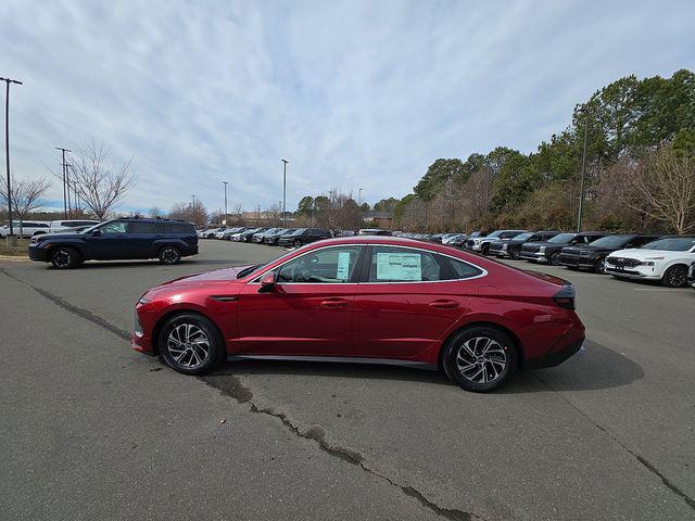 2026 Hyundai Sonata Hybrid Blue
