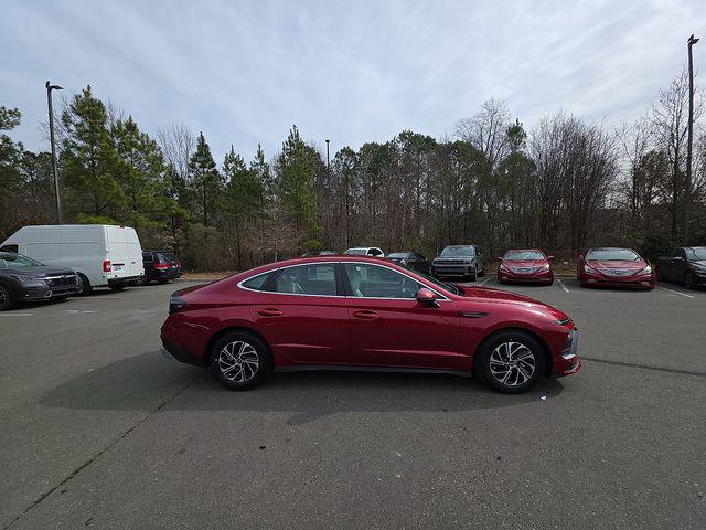 2026 Hyundai Sonata Hybrid Blue