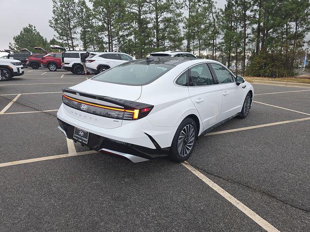 2026 Hyundai Sonata Hybrid SEL