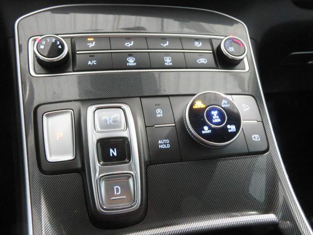 2021 Hyundai Santa Fe SE