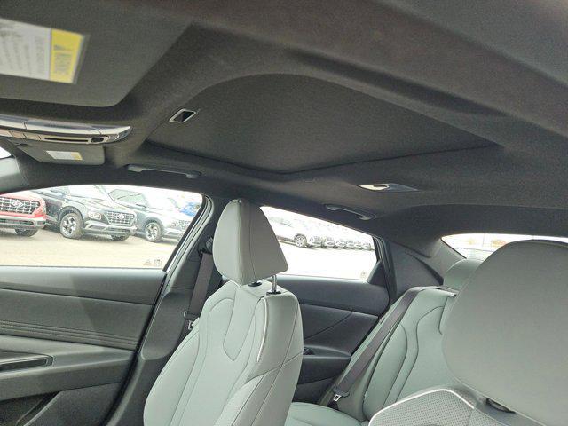 2026 Hyundai Elantra Hybrid Limited