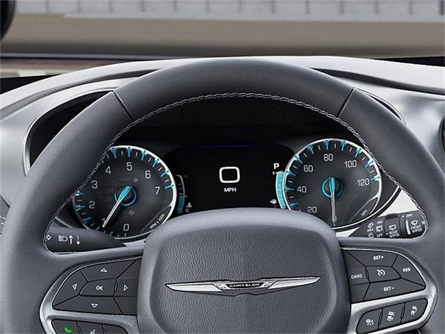 New 2026 Chrysler Pacifica Select For Sale in East Hanover, NJ