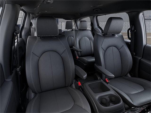 New 2026 Chrysler Pacifica Select For Sale in East Hanover, NJ