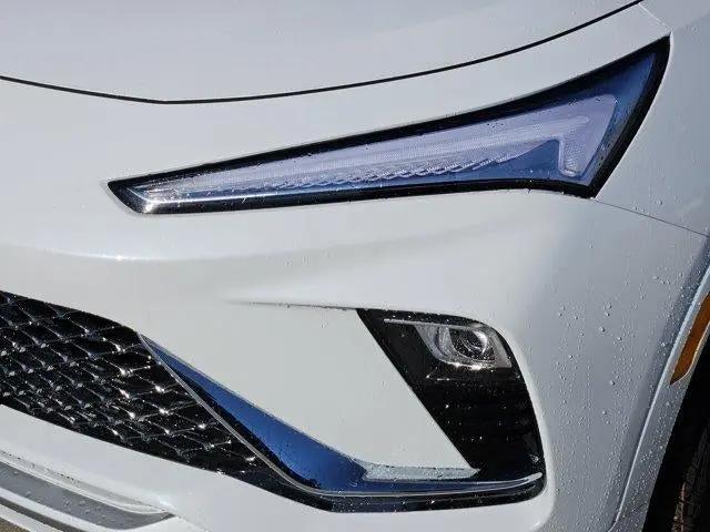 2026 Buick NV Avenir FWD
